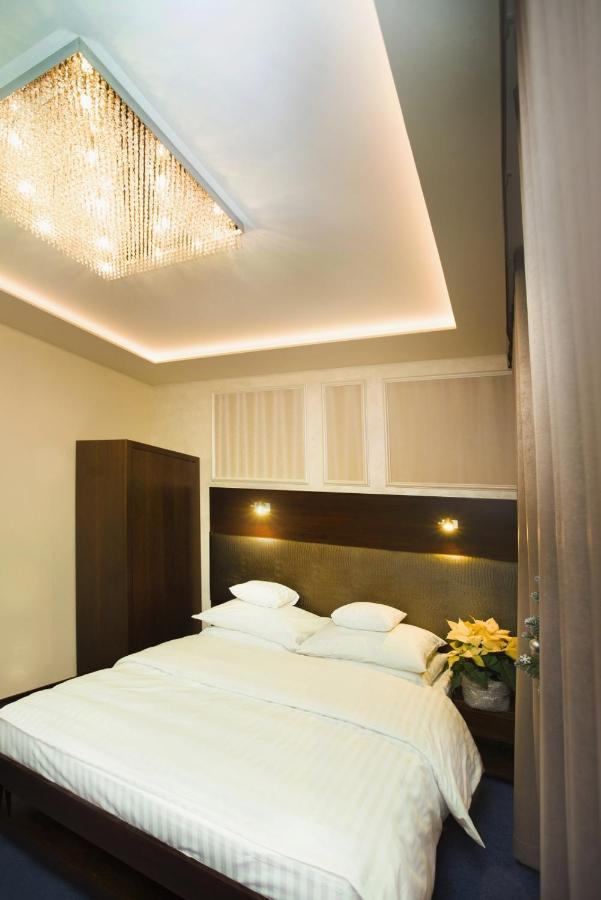 Hotel Inter Bielany Wrocławskie Exteriér fotografie