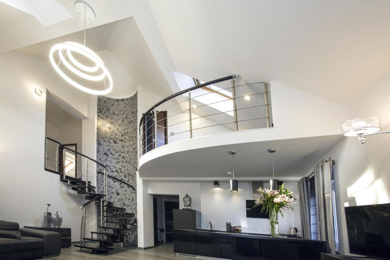 Hotel Inter Bielany Wrocławskie Exteriér fotografie