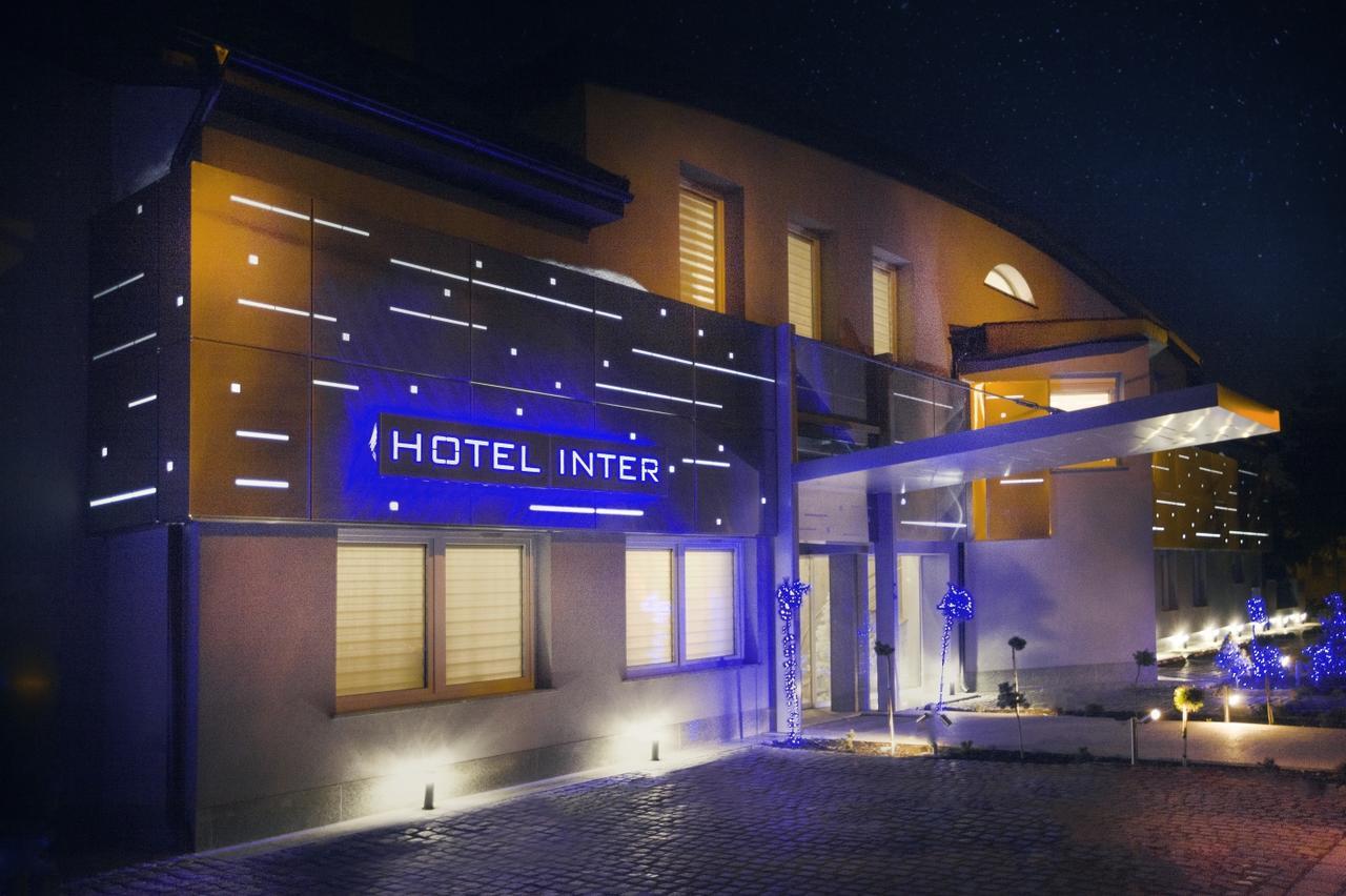 Hotel Inter Bielany Wrocławskie Exteriér fotografie